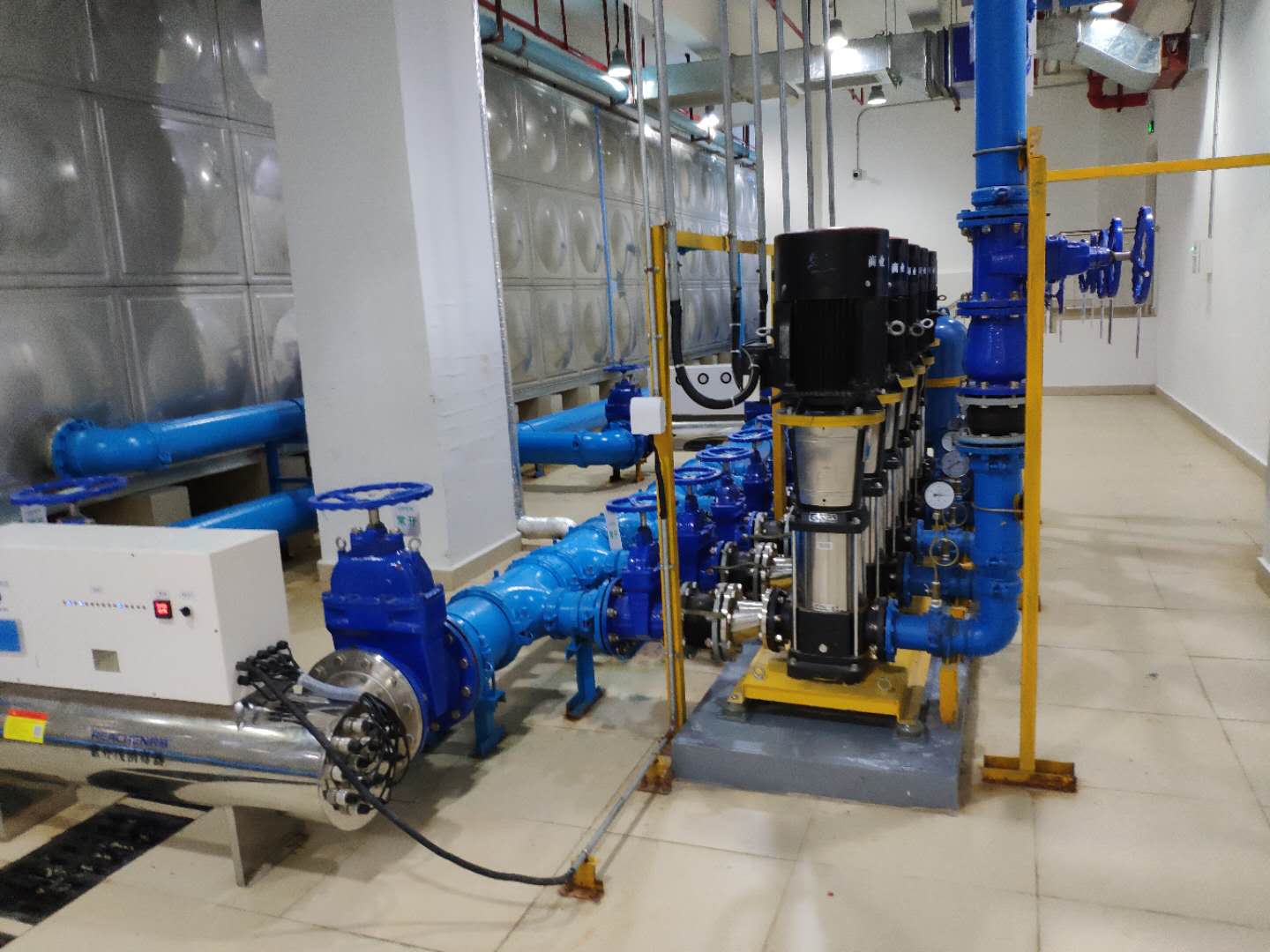 壹方中心生活水泵设备供货安装(图2)