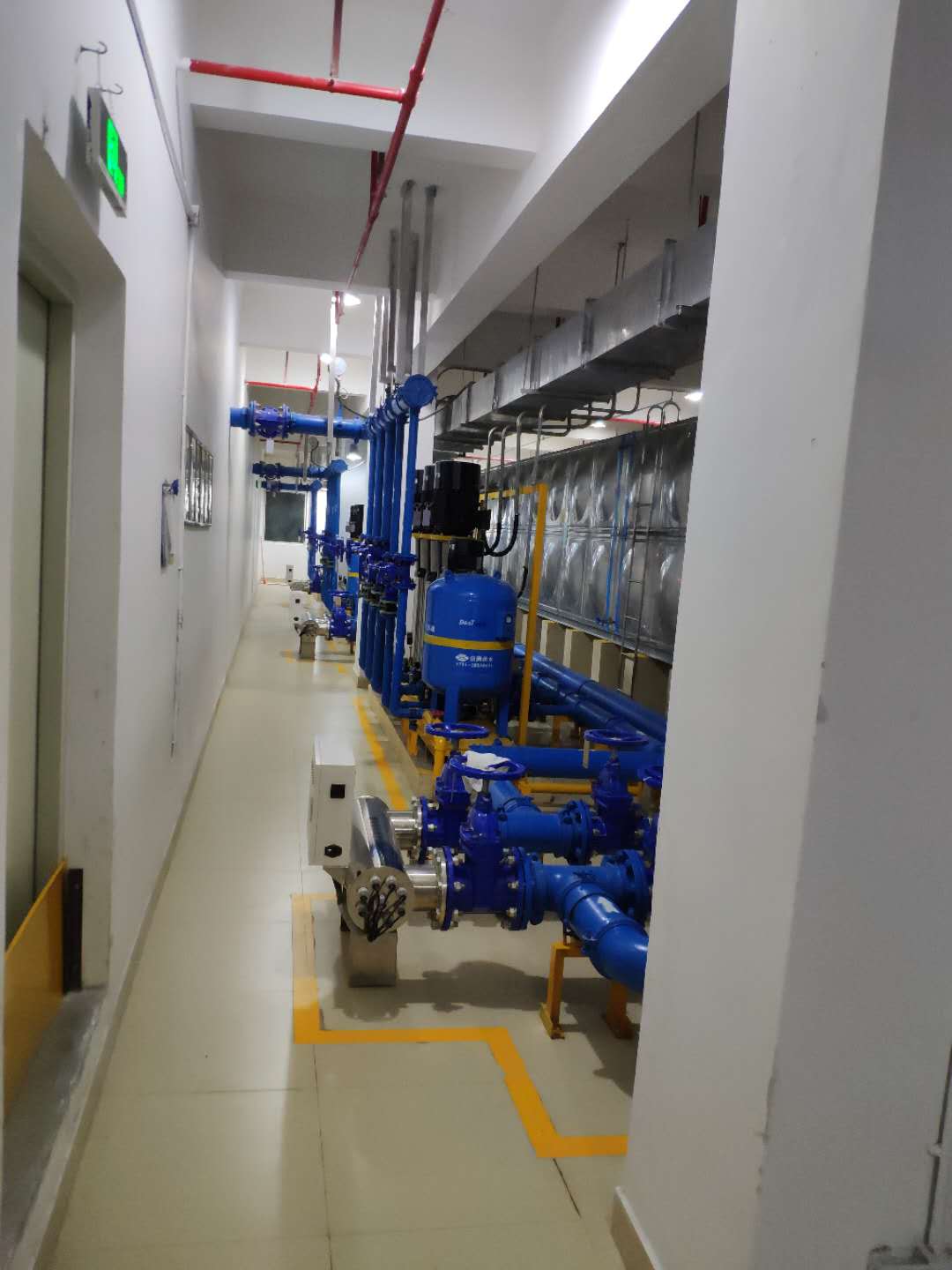 壹方中心生活水泵设备供货安装(图7)